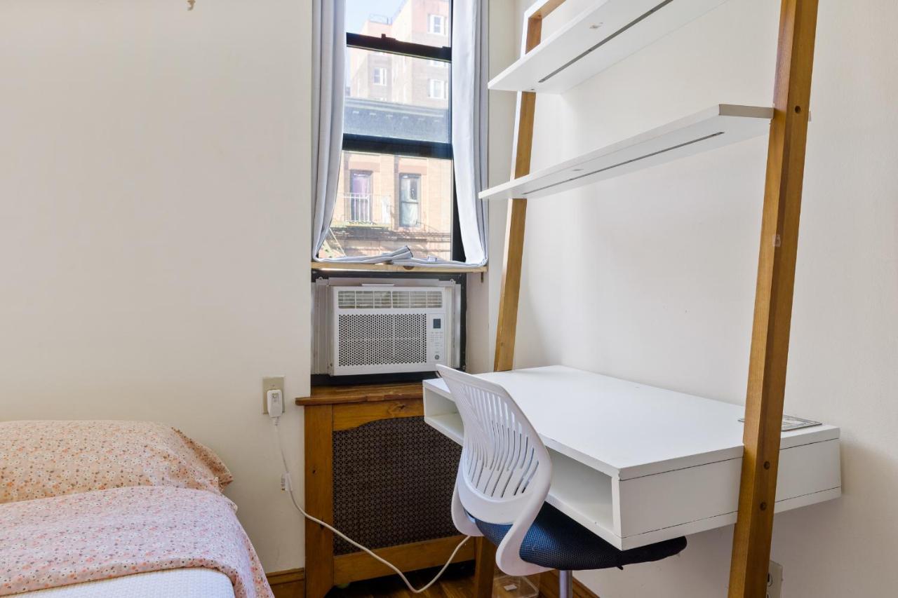 Central Living At Columbia University New York City Exterior photo