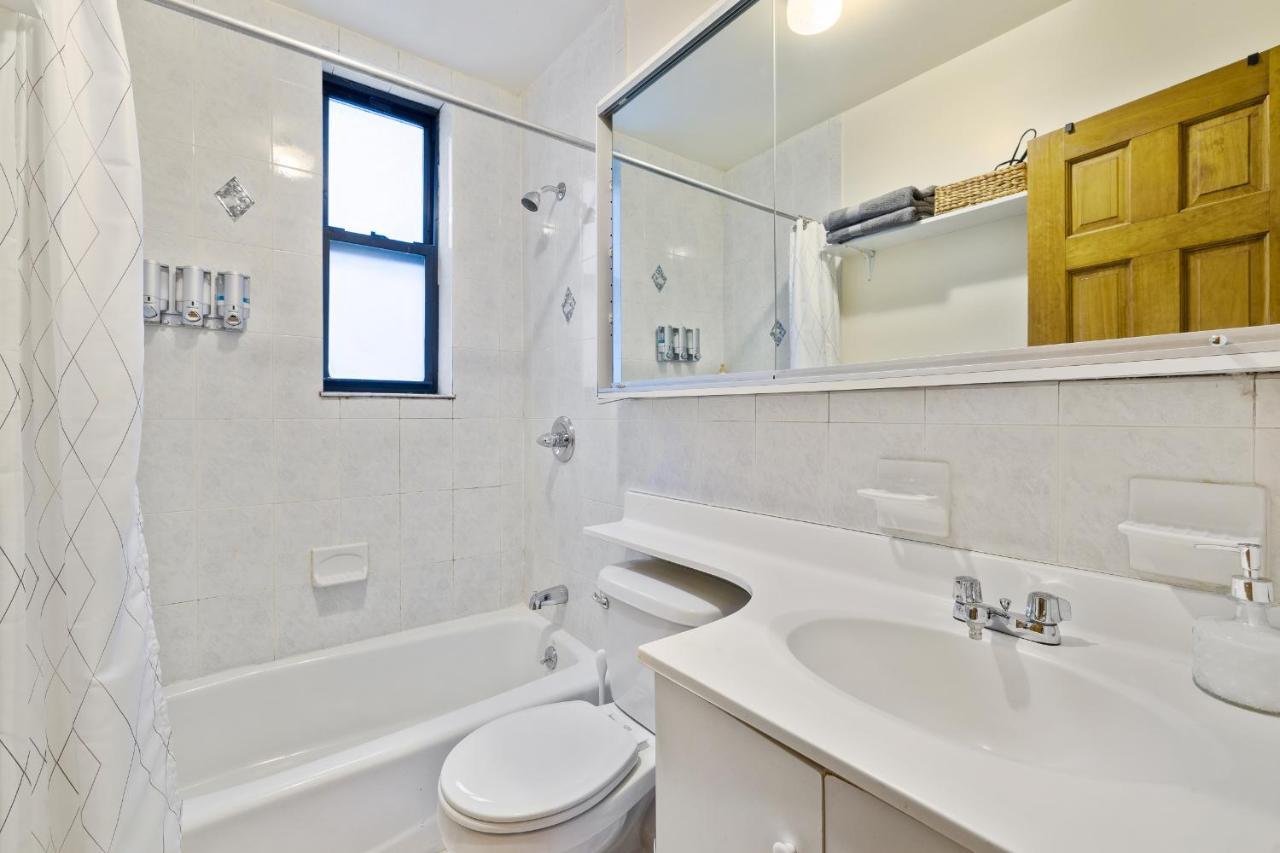 Central Living At Columbia University New York City Exterior photo
