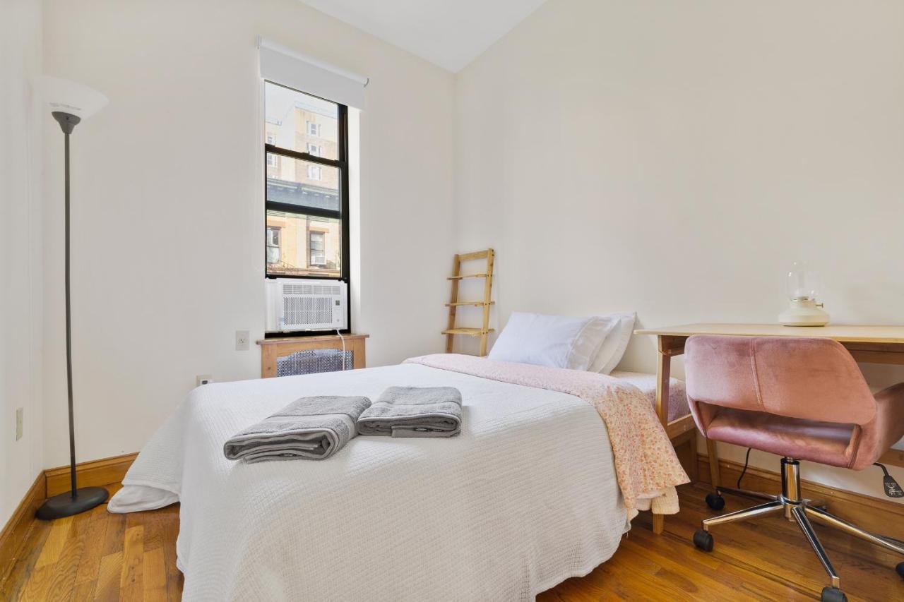 Central Living At Columbia University New York City Exterior photo